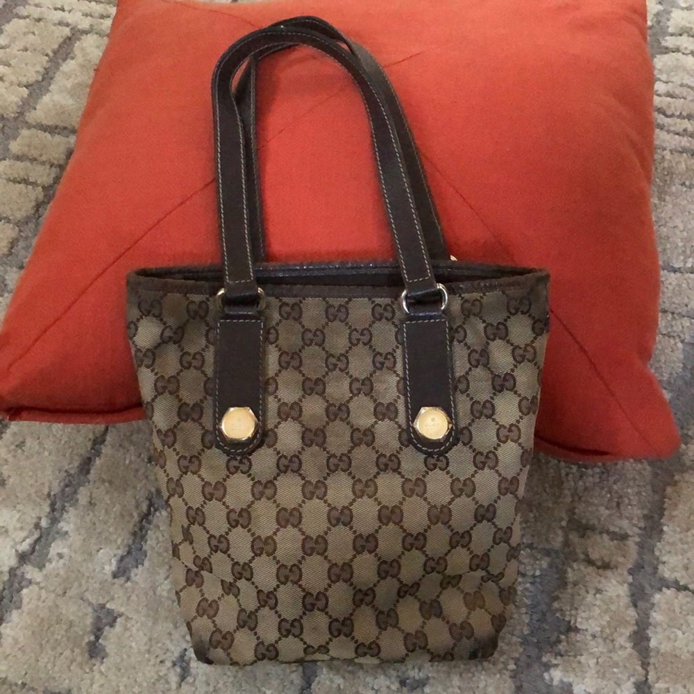 SALE! GUCCI tote